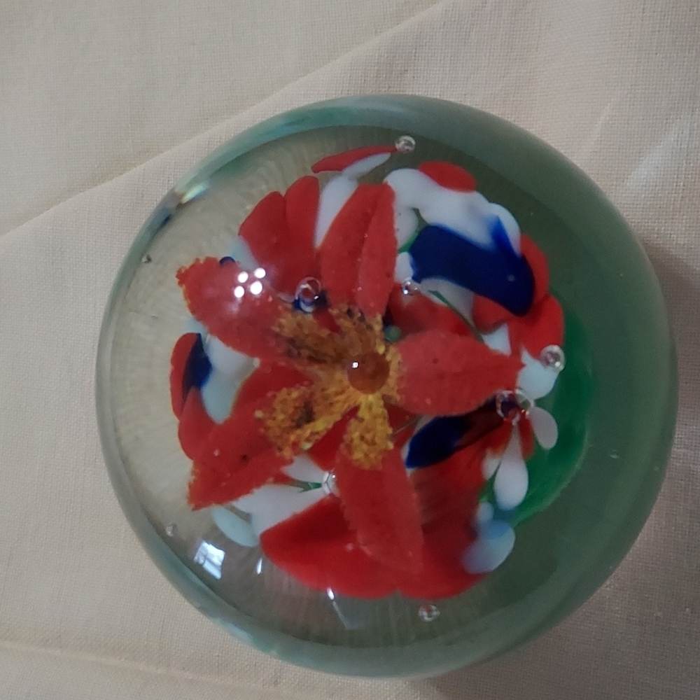 STAMPED Glass Flower Paperweight by I N F has a  couple of nicks,Multicolor.